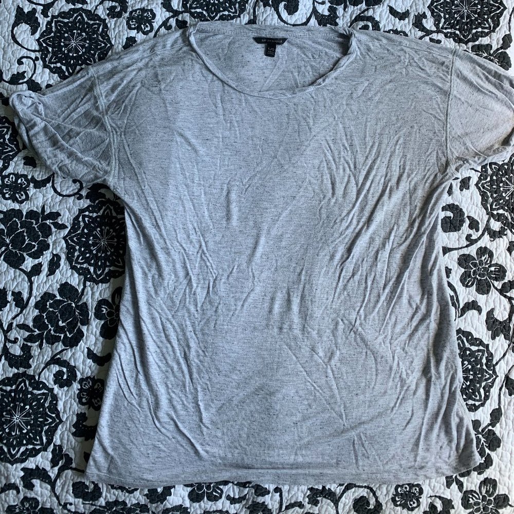 Gray speckeled slub Banana Republic tee - L
